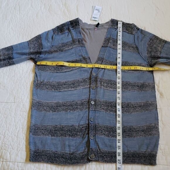 Stile Benetton Cardigan  - Picture 3 of 10